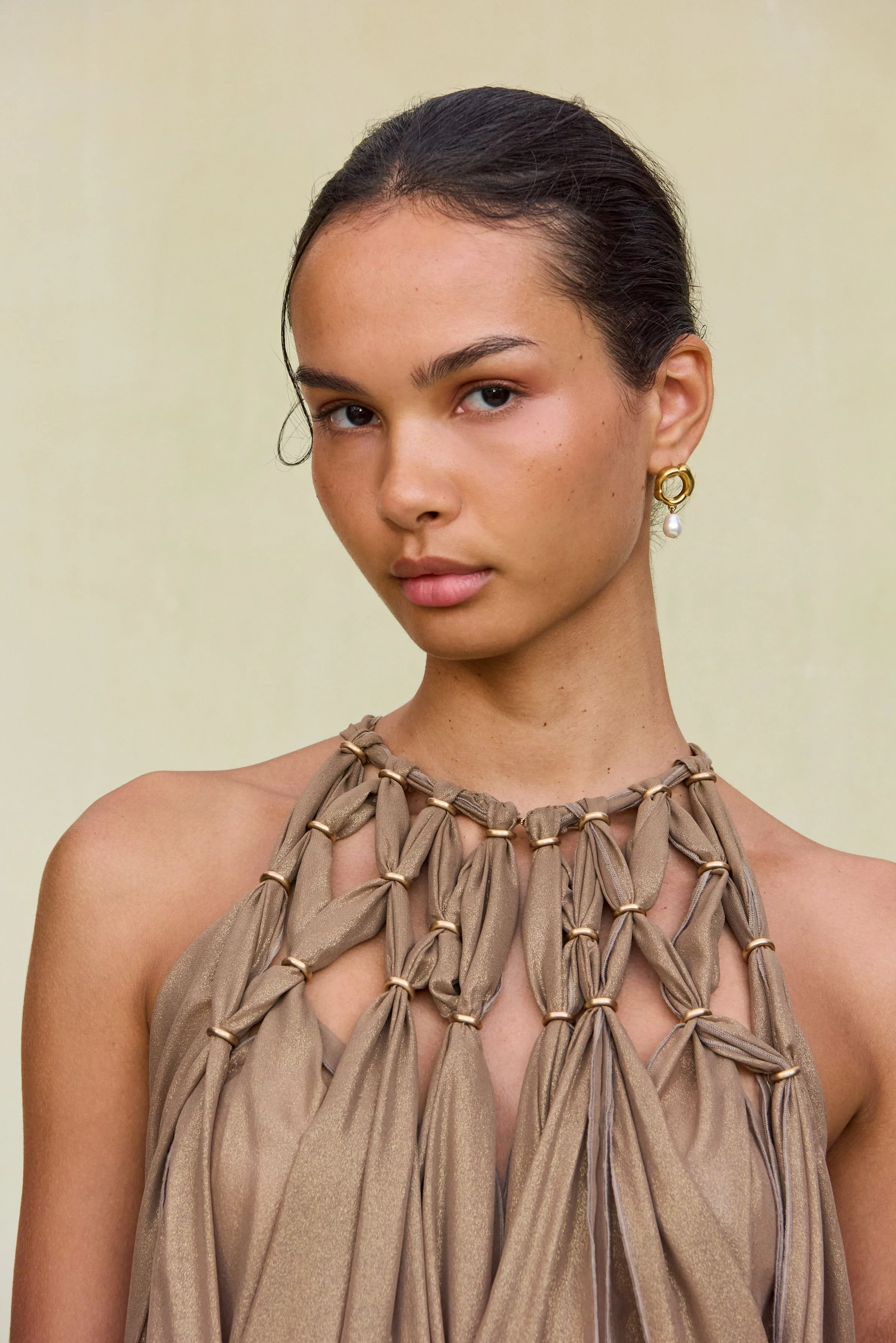 ADITI GOWN - GOLD - Image 5
