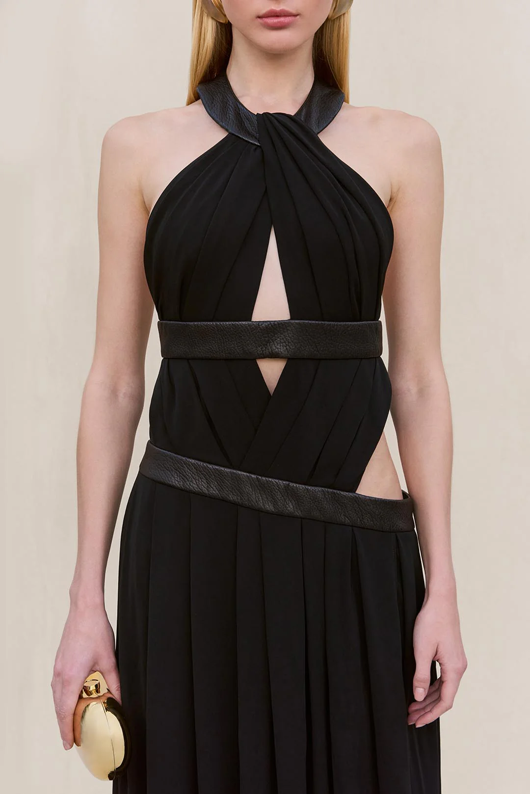 AKSHARA GOWN - BLACK - Image 2