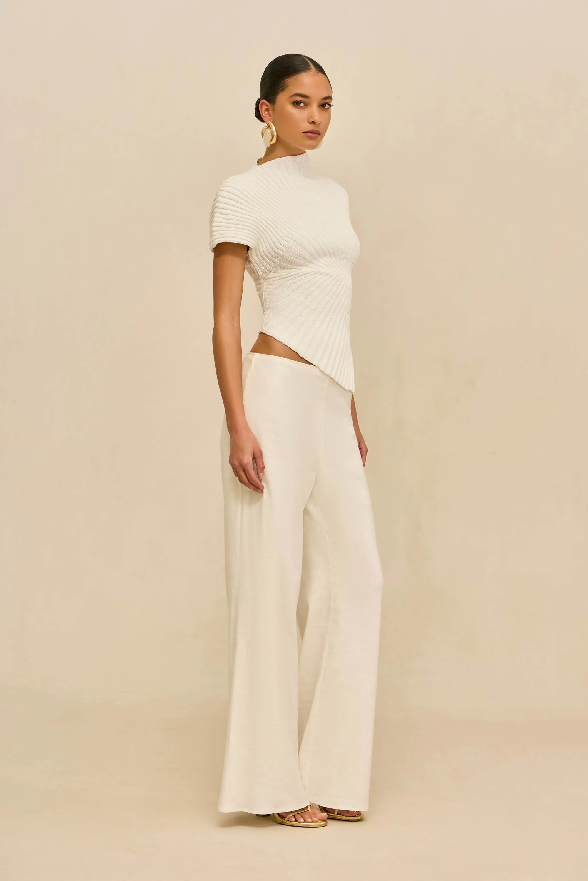 ANNEMIE KNIT TOP - OFF WHITE - Image 3