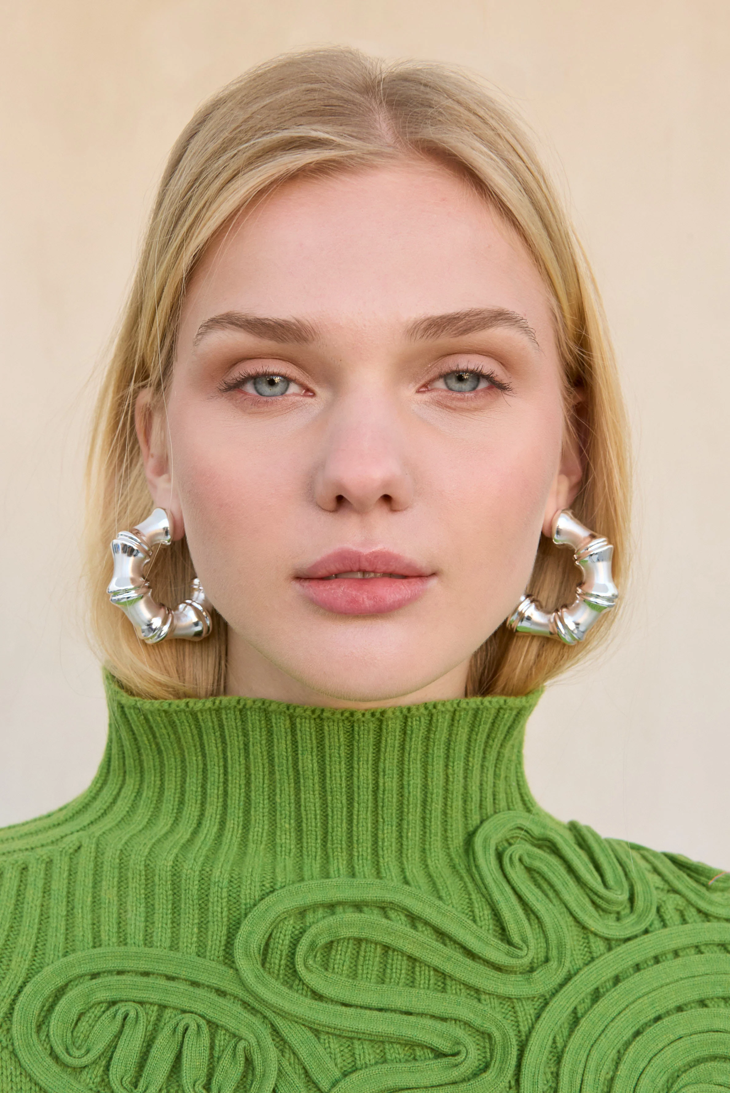 BAMBU EARRING - ANTIQUE SILVER - Image 2