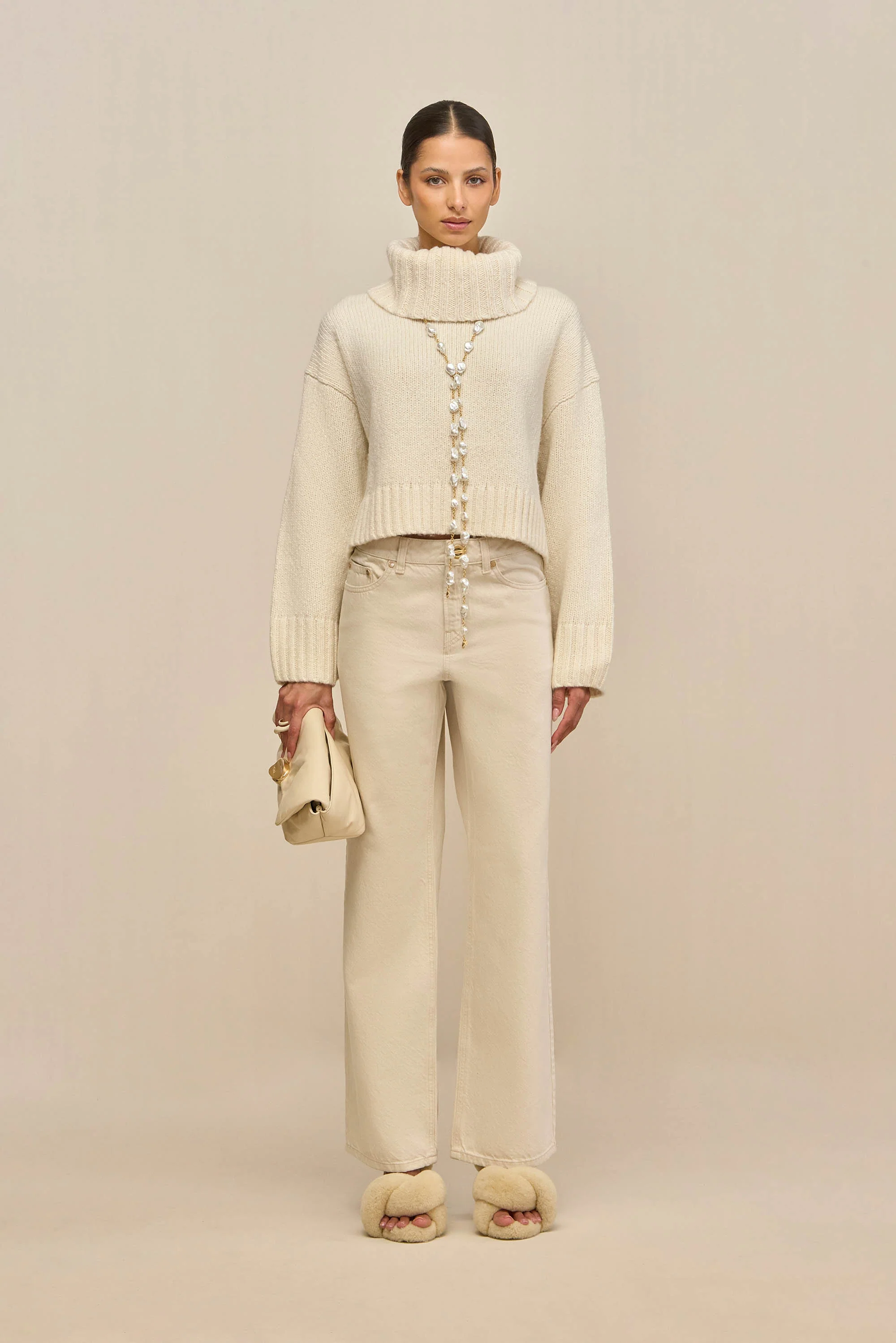 BELANA SWEATER - OFF WHITE - Image 5
