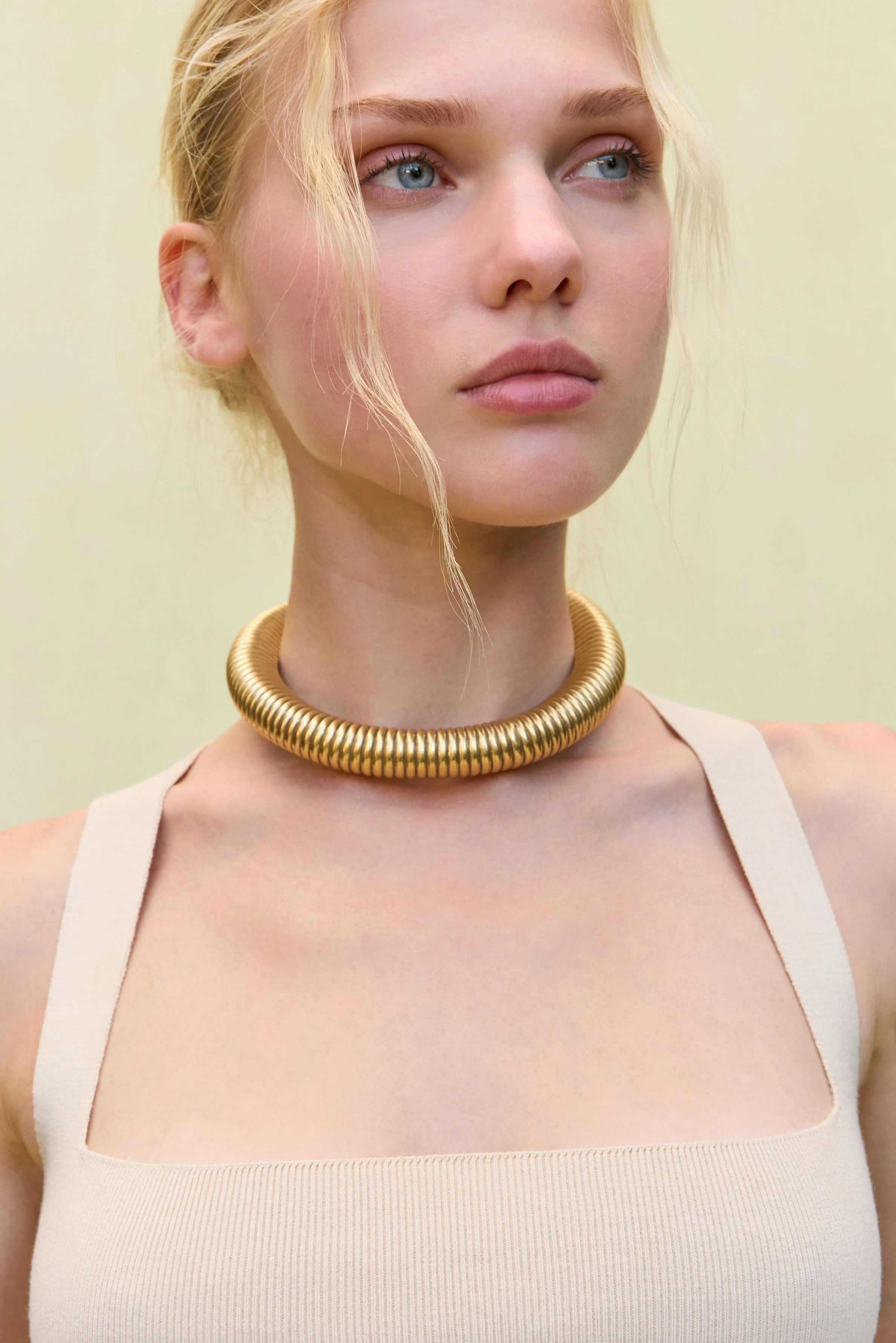 CHARLIQUE CHOKER - ANTIQUE BRASS - Image 3