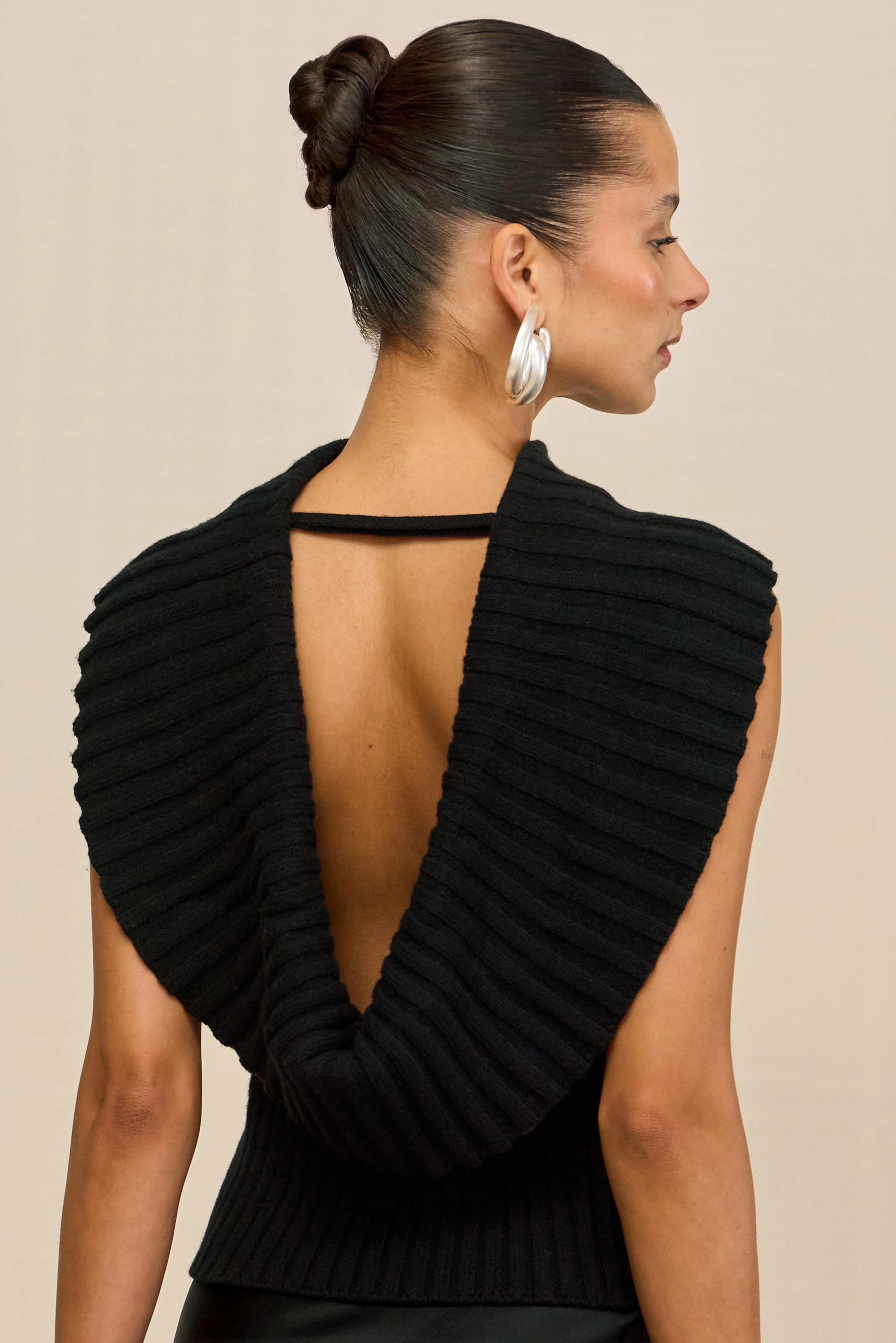 CHEN TOP - BLACK - Image 2