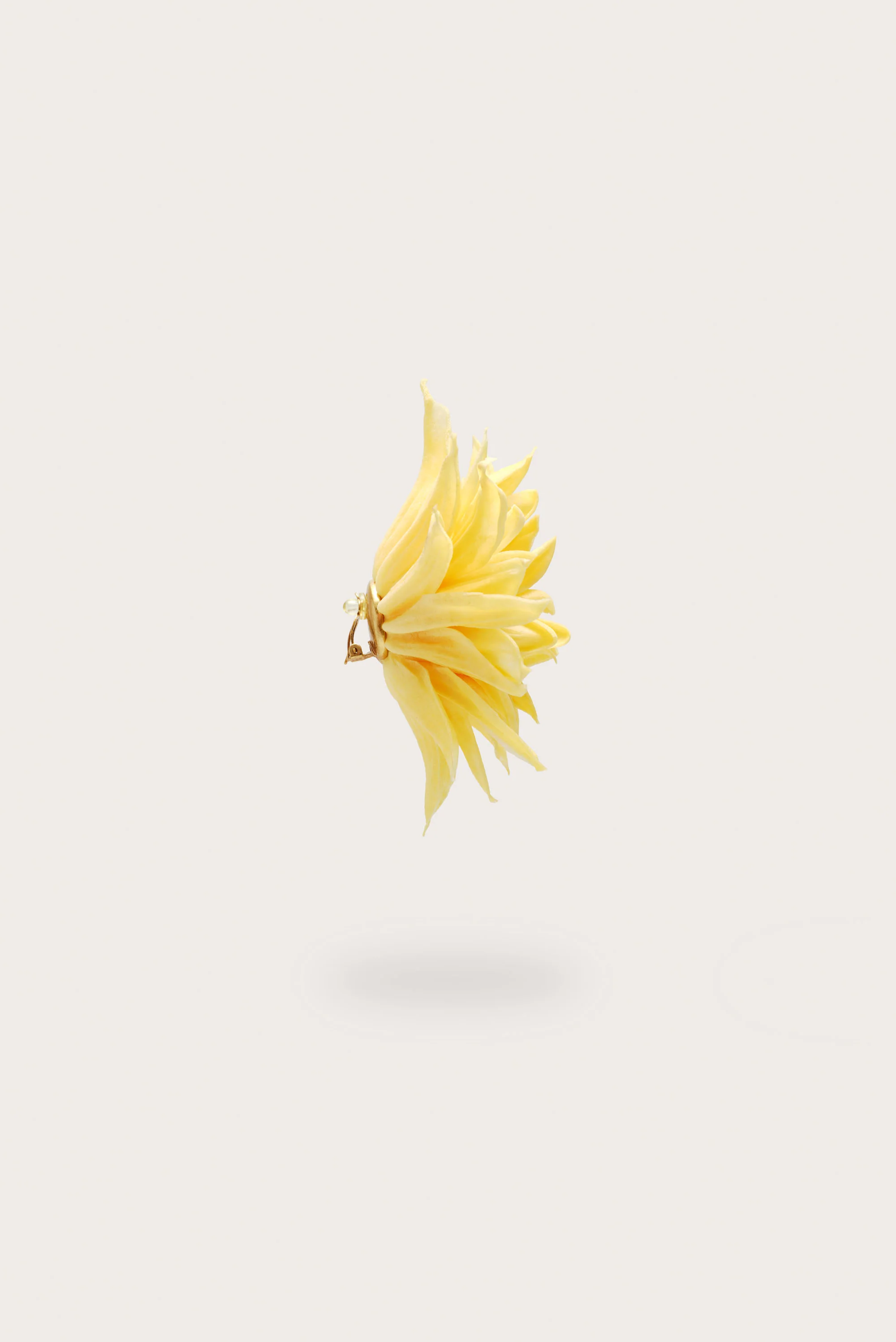 DAHLIA EARRING - CORNSILK - Image 4