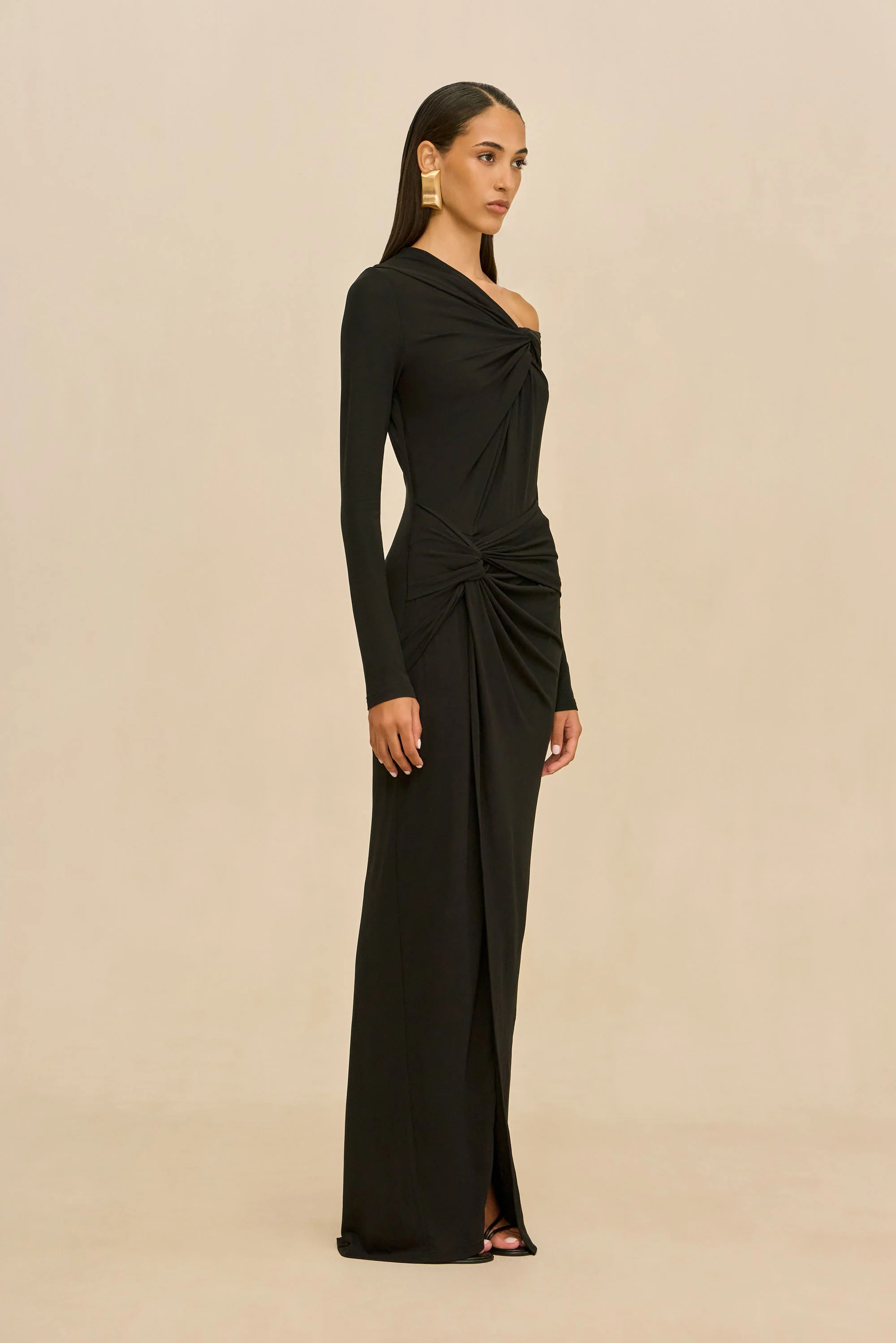DELAINEY GOWN - BLACK - Image 5