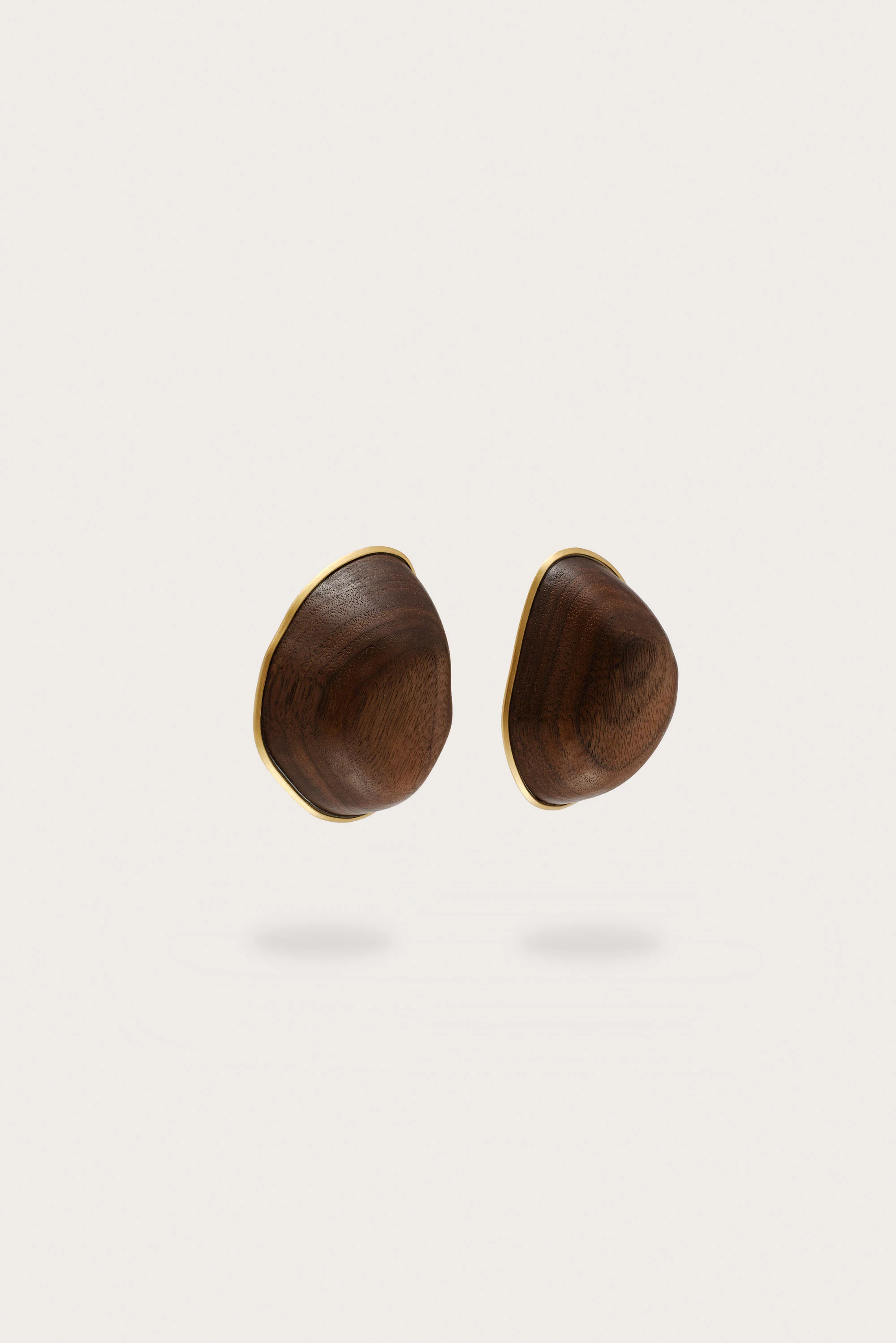 INA EARRING - WALNUT - Image 2