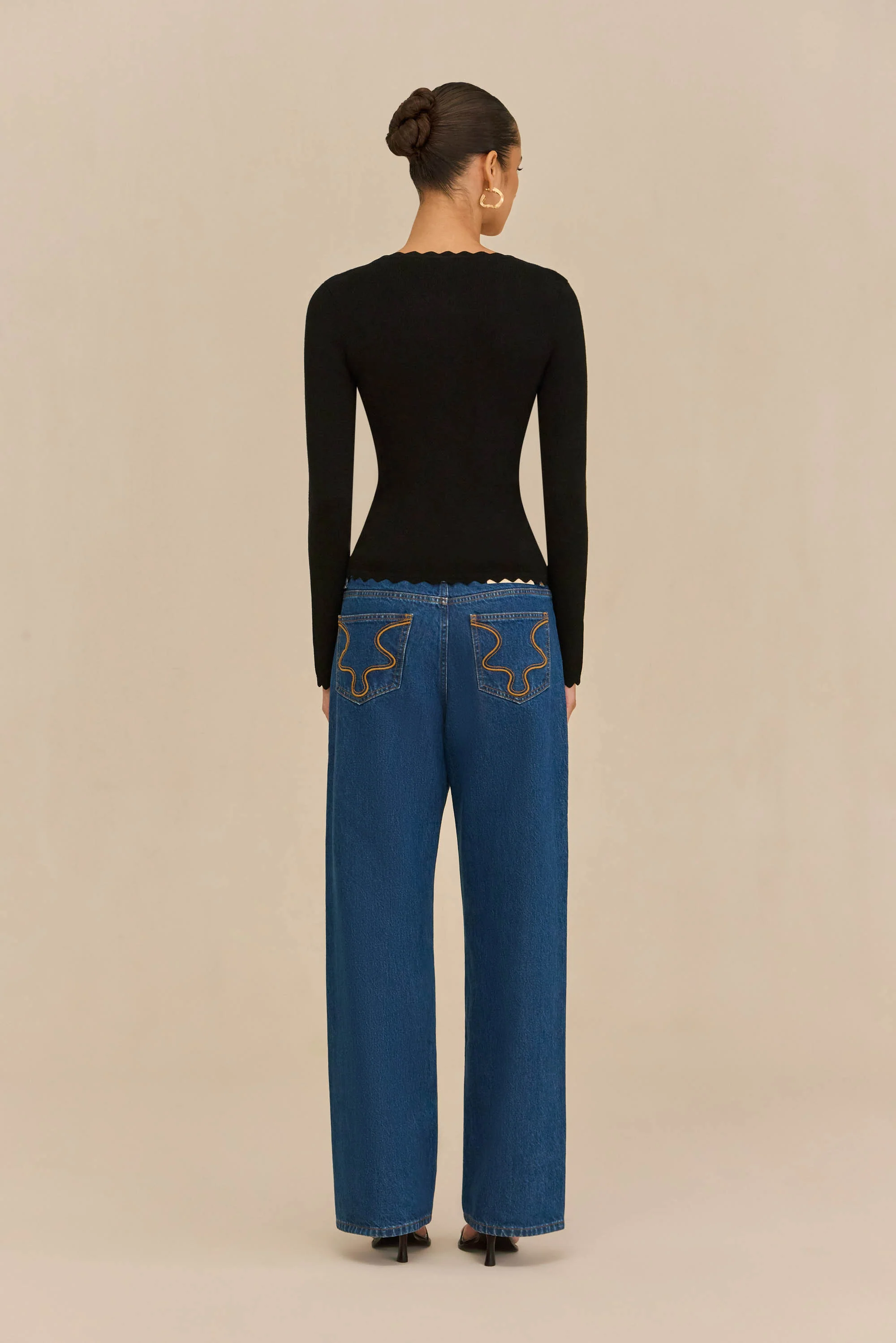 JEAN KNIT TOP - BLACK - Image 6