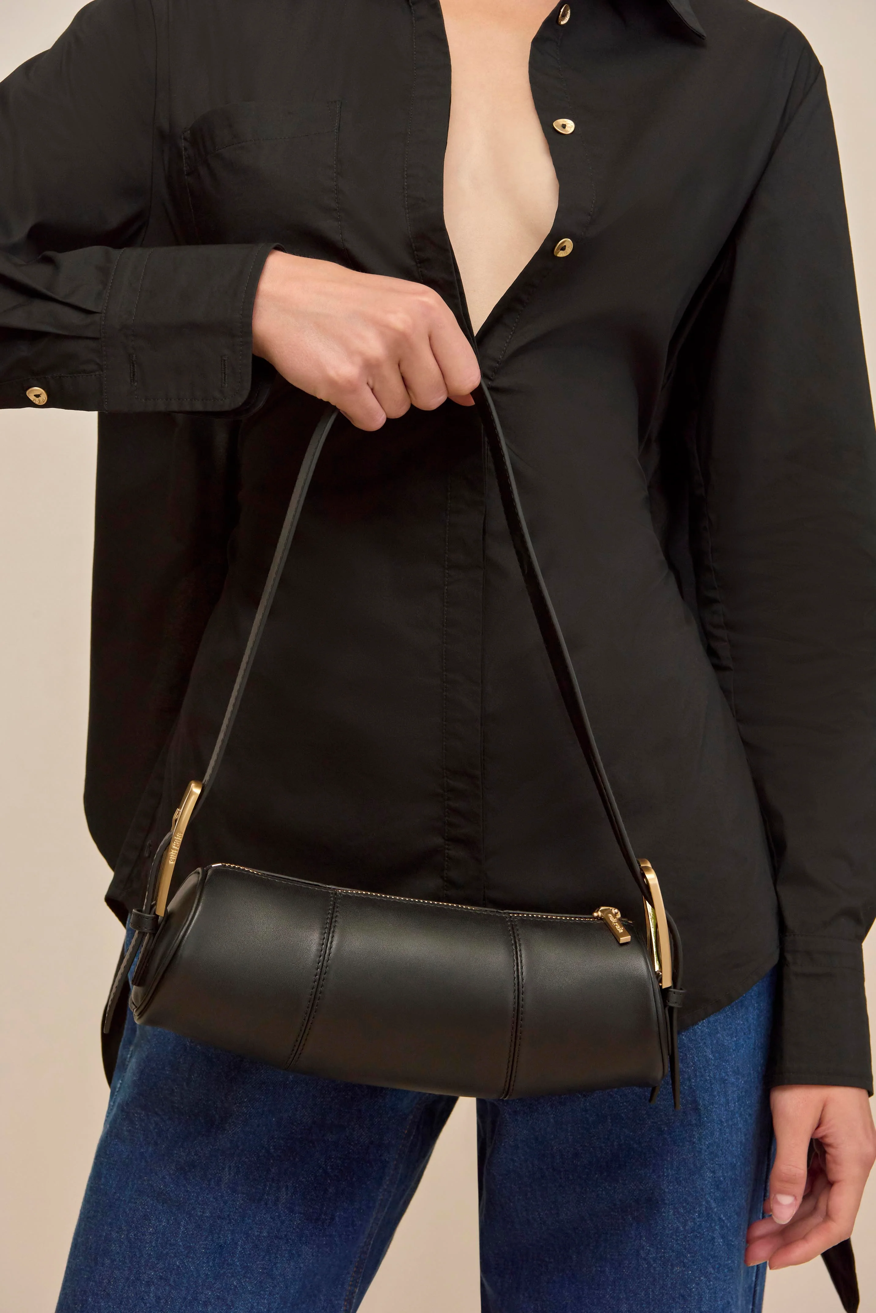 LAINA SHOULDER BAG - BLACK - Image 5