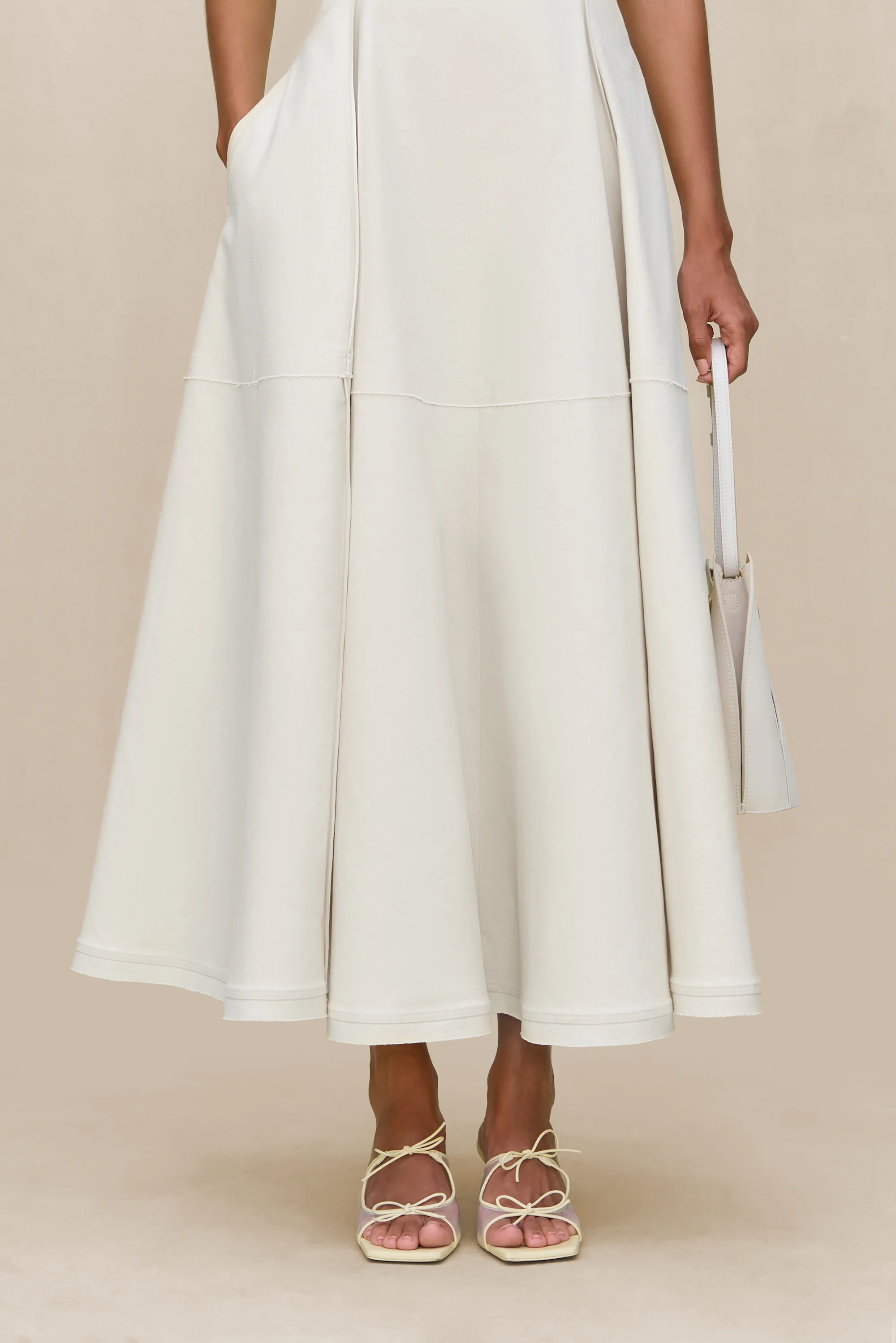 MAKA DRESS - OFF WHITE - Image 3