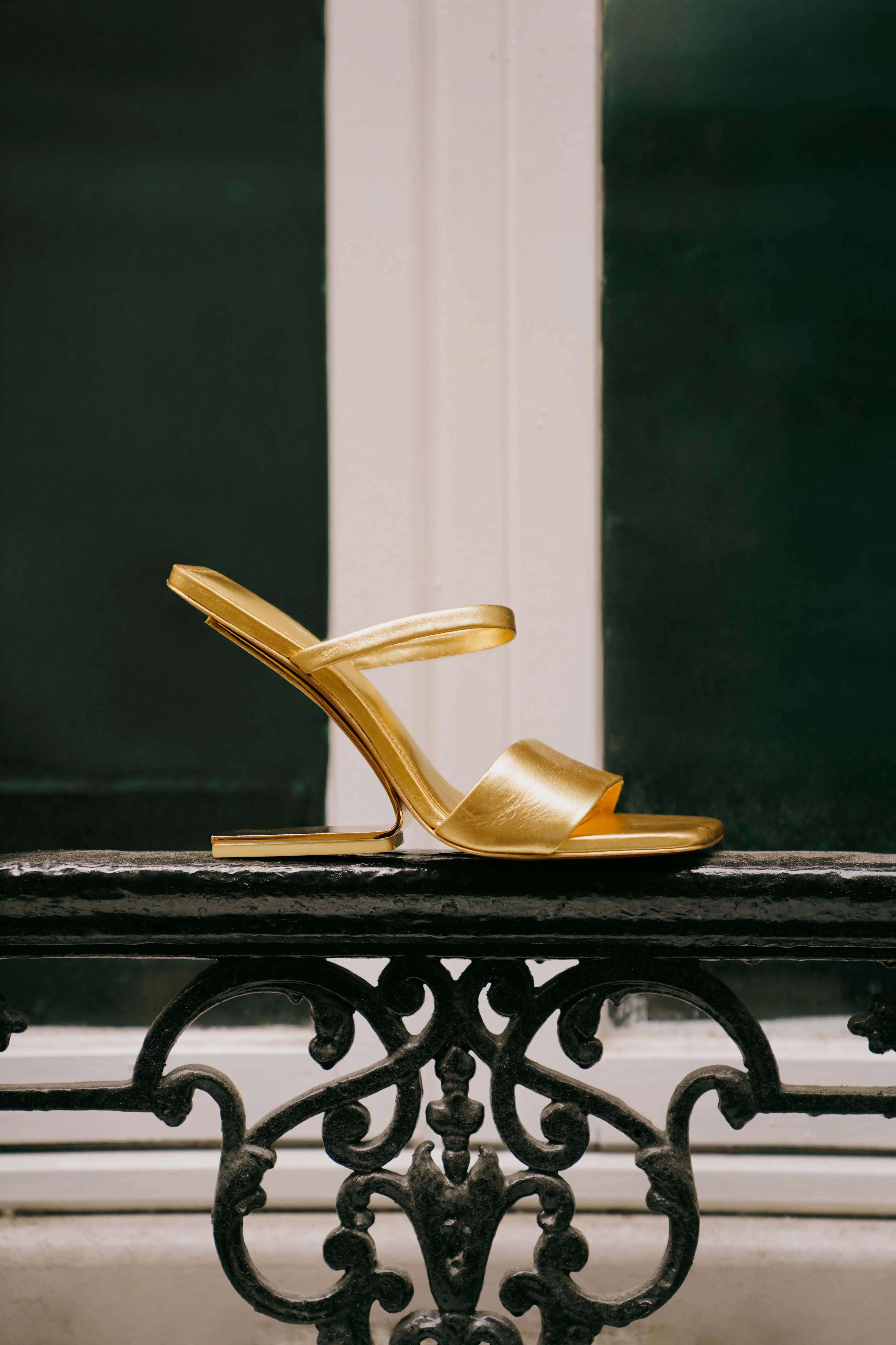 RENE SANDAL - BRASS - Image 7