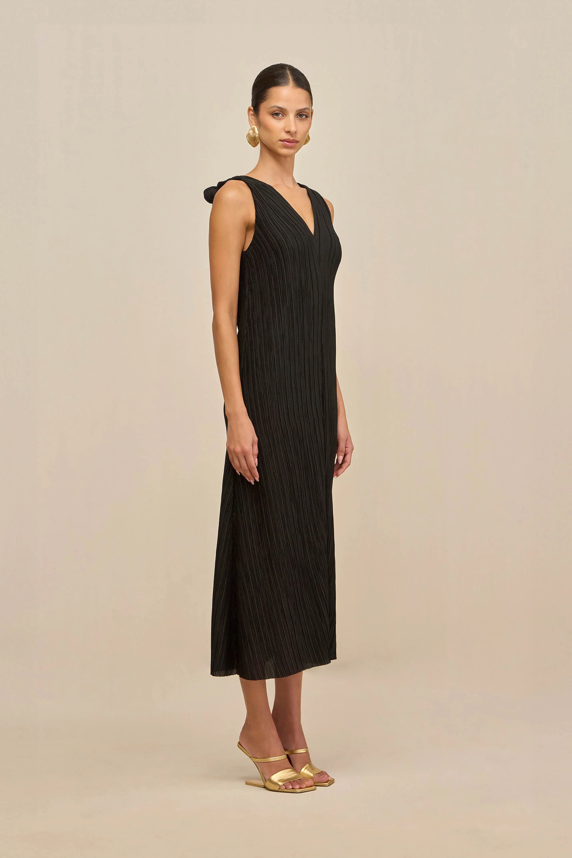 SARANA DRESS - BLACK - Image 4