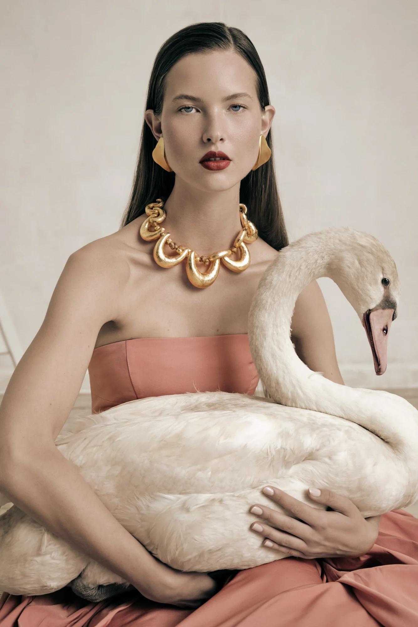 TAYLOR CHOKER - GOLD FOILED WOOD - Image 3
