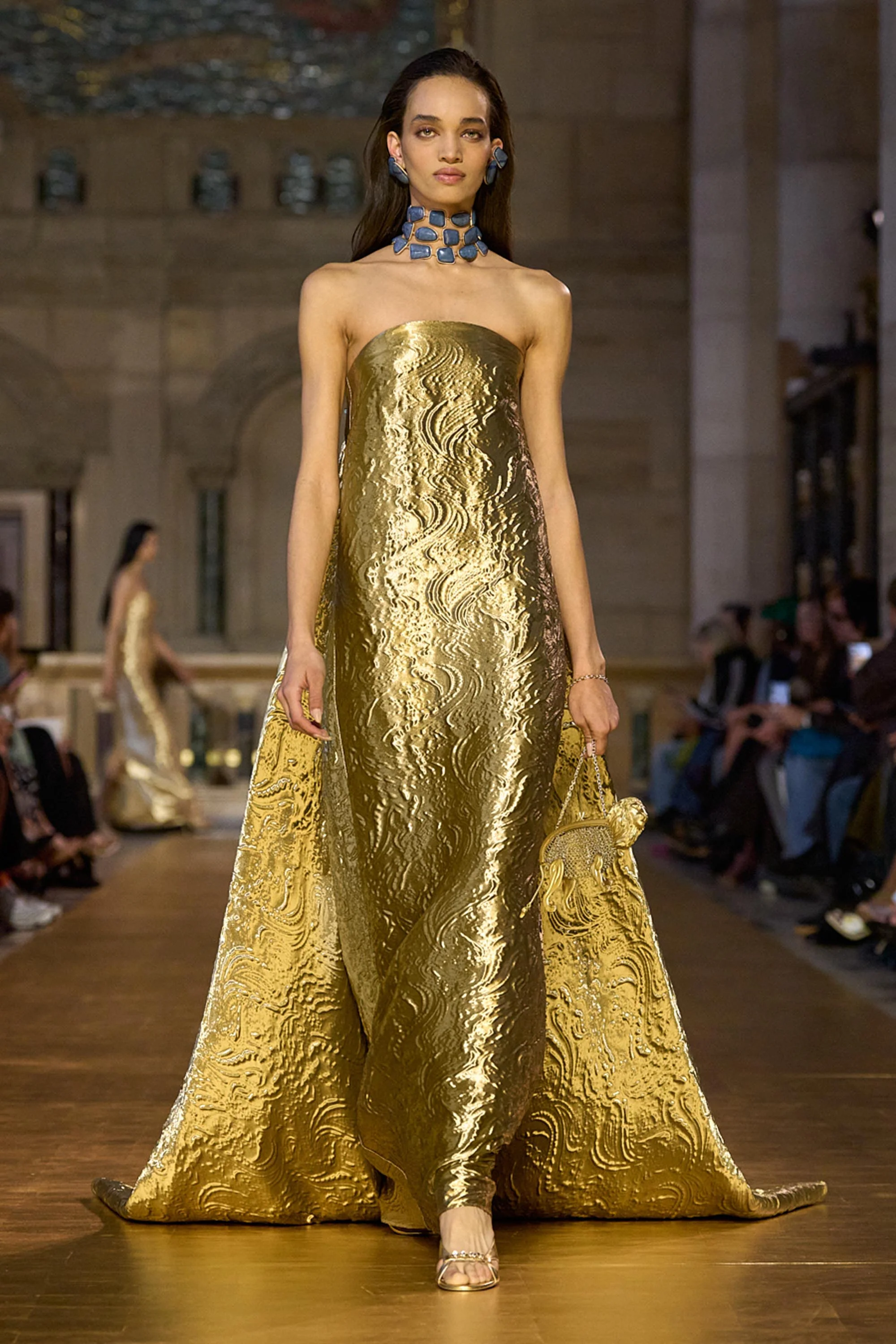ZINIA GOWN - GOLD